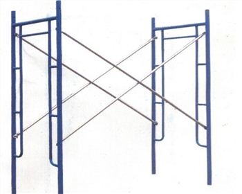 不同類型的移動腳手架承重能力計算有何差異？